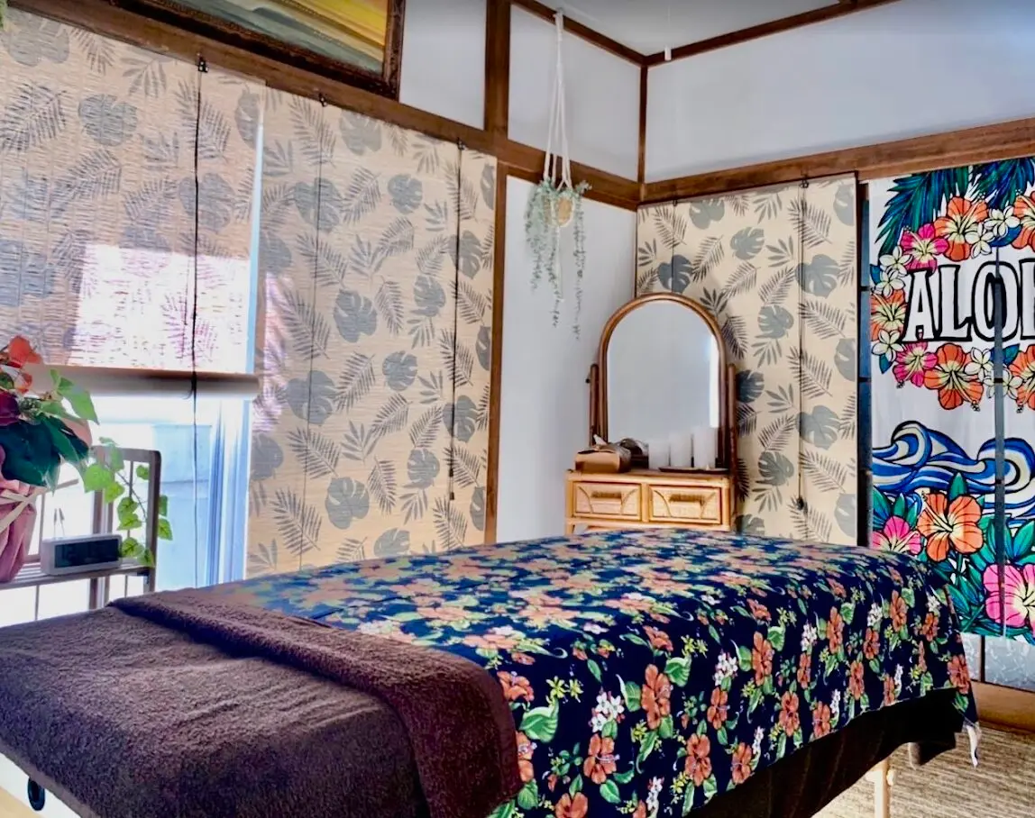 Mini Moon Beauty Salon【ミニムーン】/ オーガニックエステ / 麻布広尾