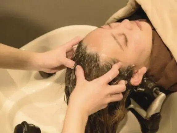 Headspa QHRONO【クロノ】/ 完全個室ヘッドスパ / 豊田