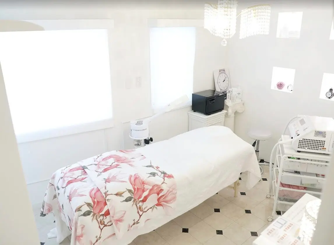 Beauty salon totto【ビューティーサロントット】/ フェイシャルサロン / 恵比寿