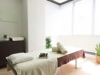 Massage Salon EN【マッサージサロンエン】/ リンパマッサージ / 広尾