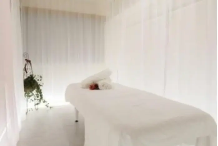 total beauty salon Titi【トータルビューティーサロン ティティ】/ 毛穴洗浄 陶肌トリートメント / 恵比寿