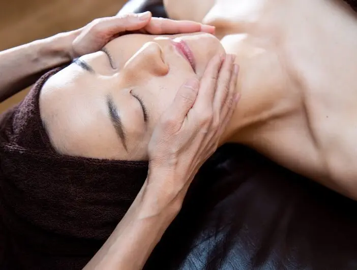 A salon【エーサロン】/ エイジングケアサロン / 銀座