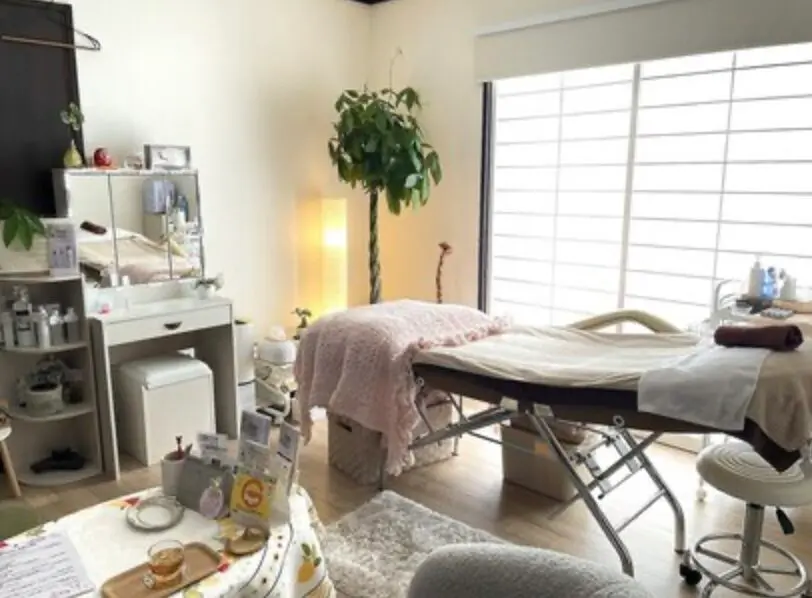salon de joie【サロンドジョワ】/ フェイシャル / 小泉
