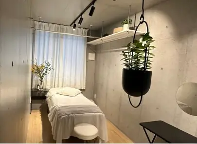 Salon Schoen【サロン シェーン】/ハーブピーリング/北千住
