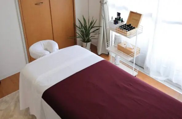Massage S-Shape【マッサージエスシェイプ】/ 深層筋膜リリース整体 / 恵比寿