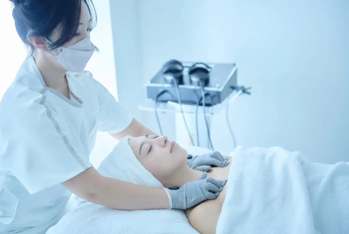 COHANA Beauty Salon【コハナビューティーサロン】/ 美脚ダイエット専門エステサロン / 銀座 - 3