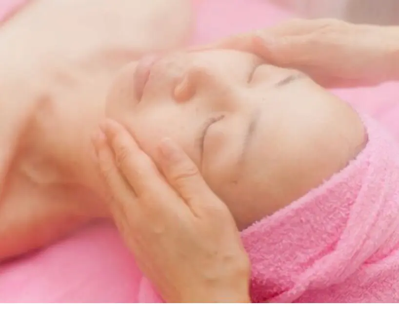 FACIAL CARE SALON YUUNA【ユウナ】/ フェイシャル / 中村公園