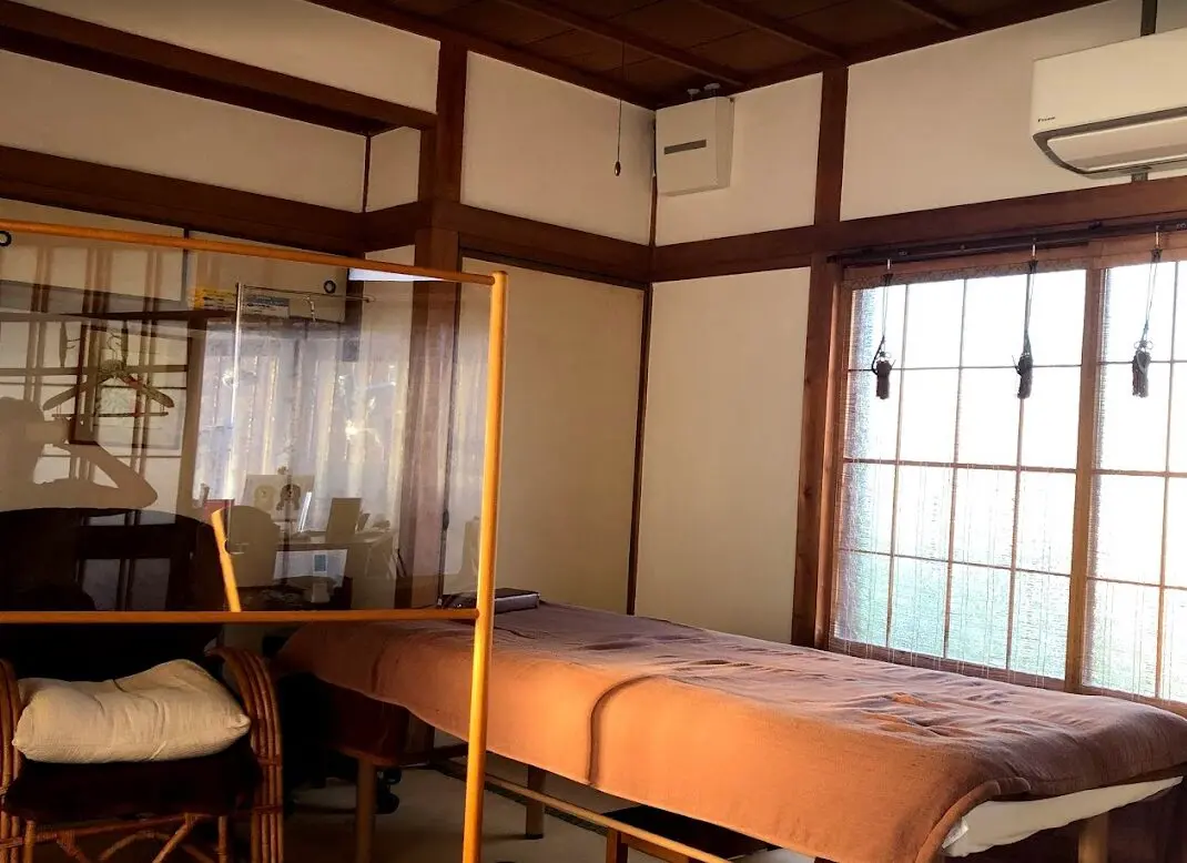 ビワキュー・ビワ蒸しサロン はたなか/ オイルマッサージ / 東赤坂