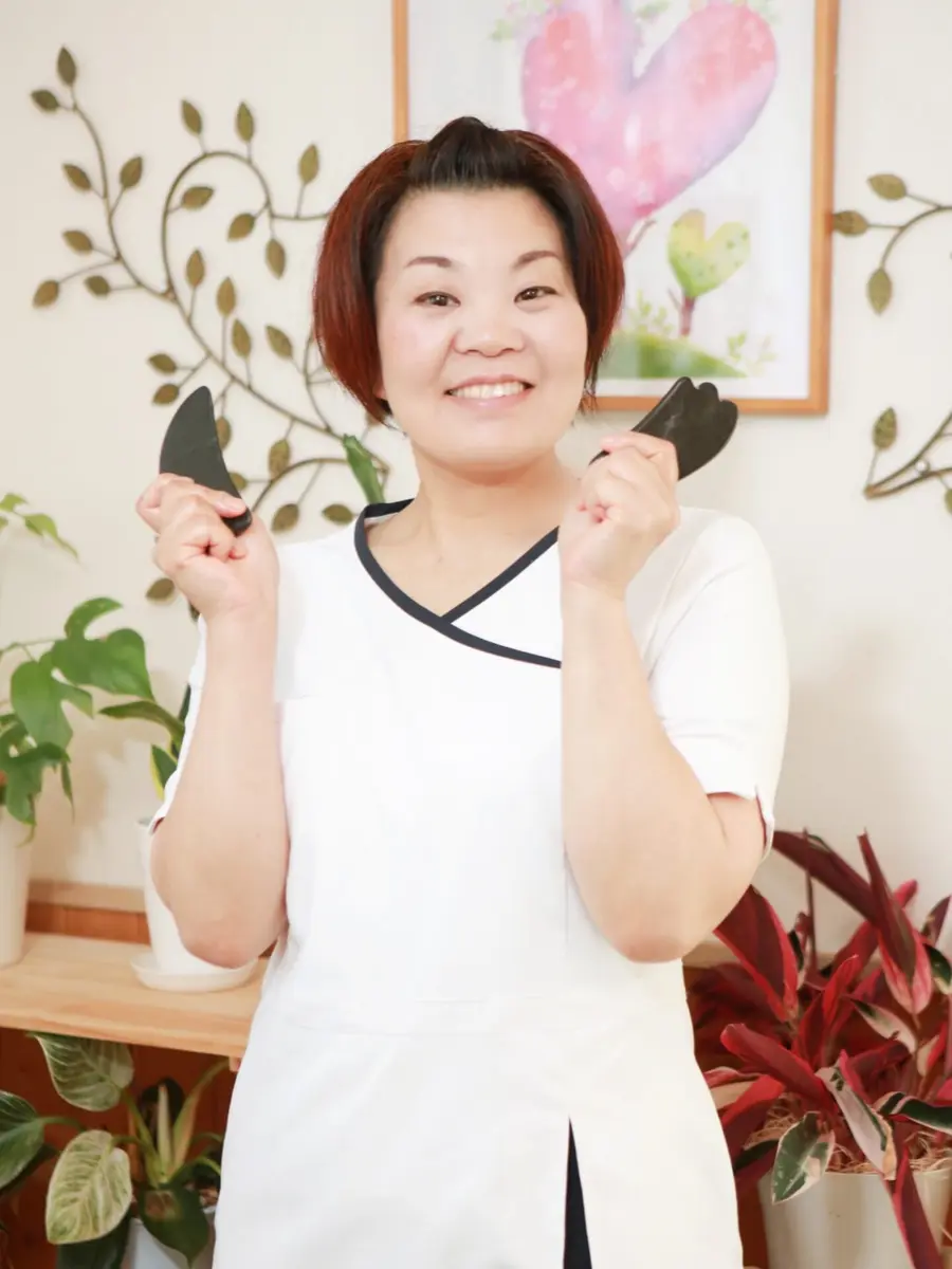 癒楽なお美【ゆらくなおみ】/ バザルトストーン バストケア / 有松 鳴海 南大高 - 2